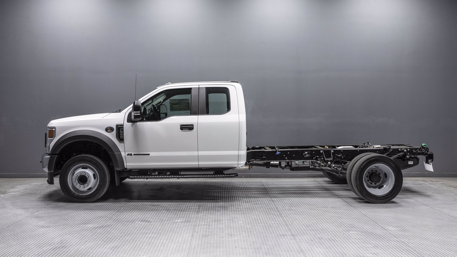 New 2020 Ford Super Duty F550 DRW XL Extended Cab ChassisCab in
