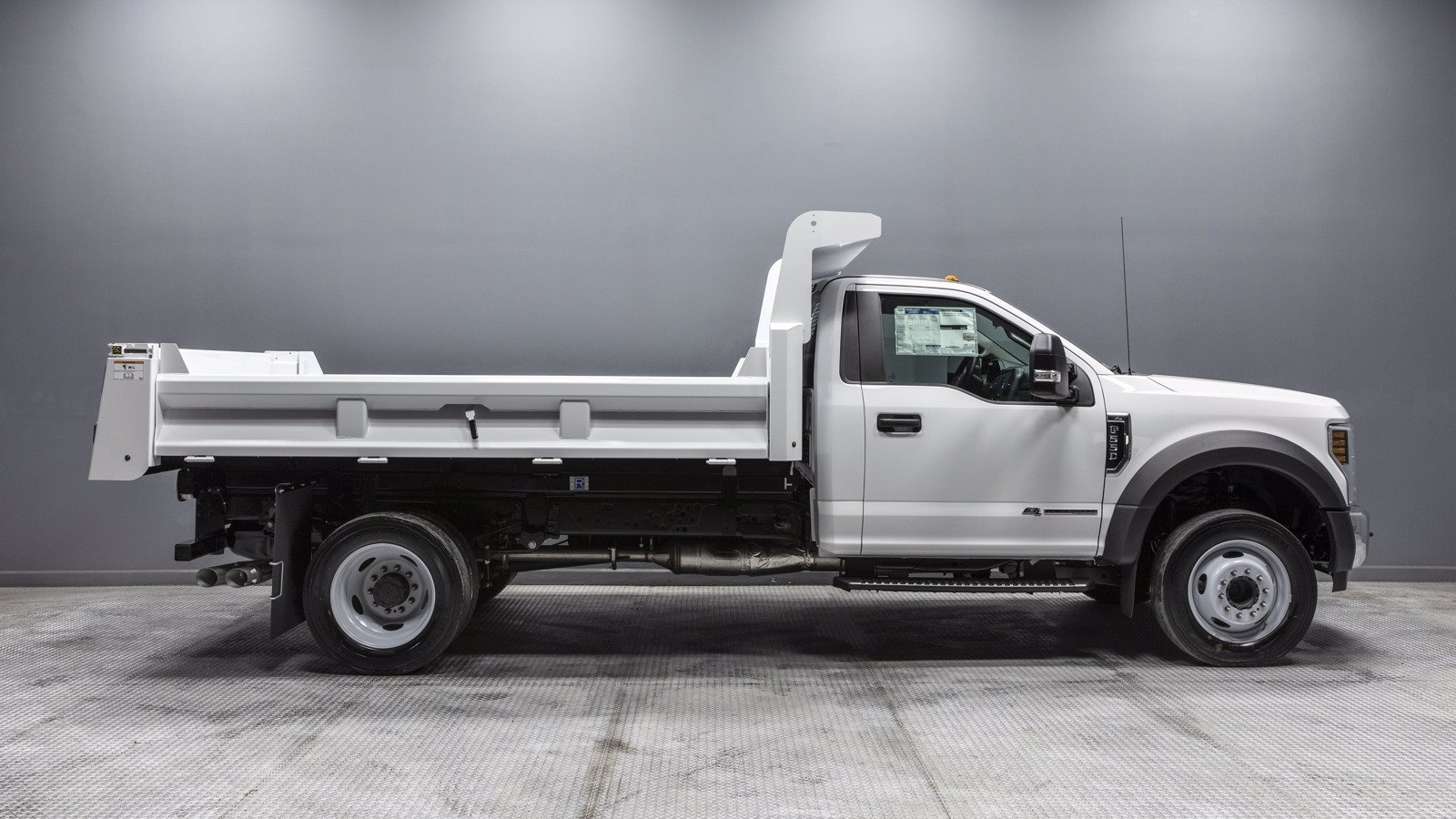 New 2019 Ford Super Duty F-550 DRW XL With 12 Dump Regular Cab Chassis ...