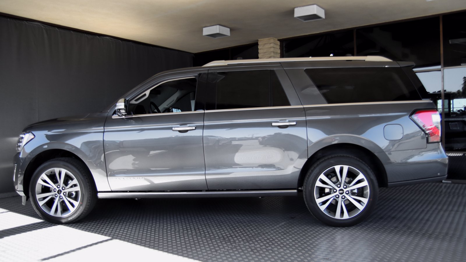 New 2020 Ford Expedition Max Platinum Sport Utility in Redlands #05800