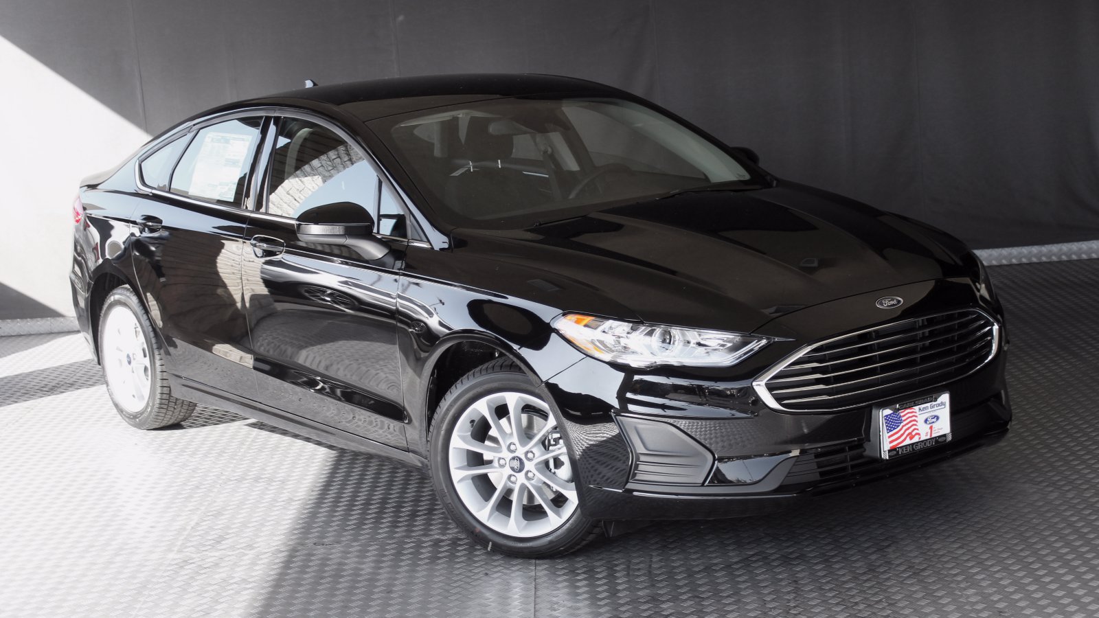 Ford fusion hybrid 2020